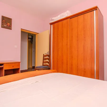 Rade Apartment Kraj (Zadar)